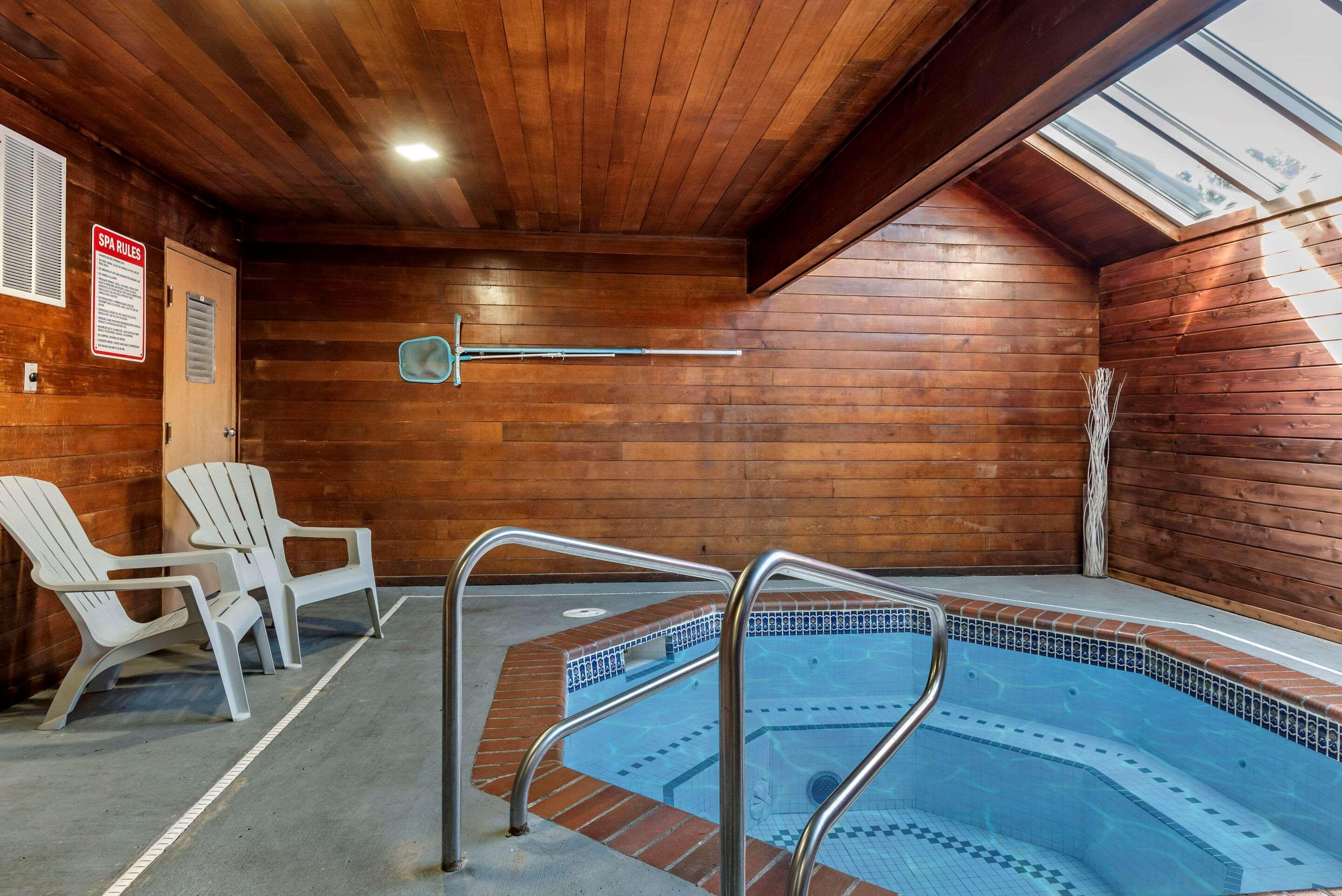 Econo Lodge Portland Airport Kültér fotó