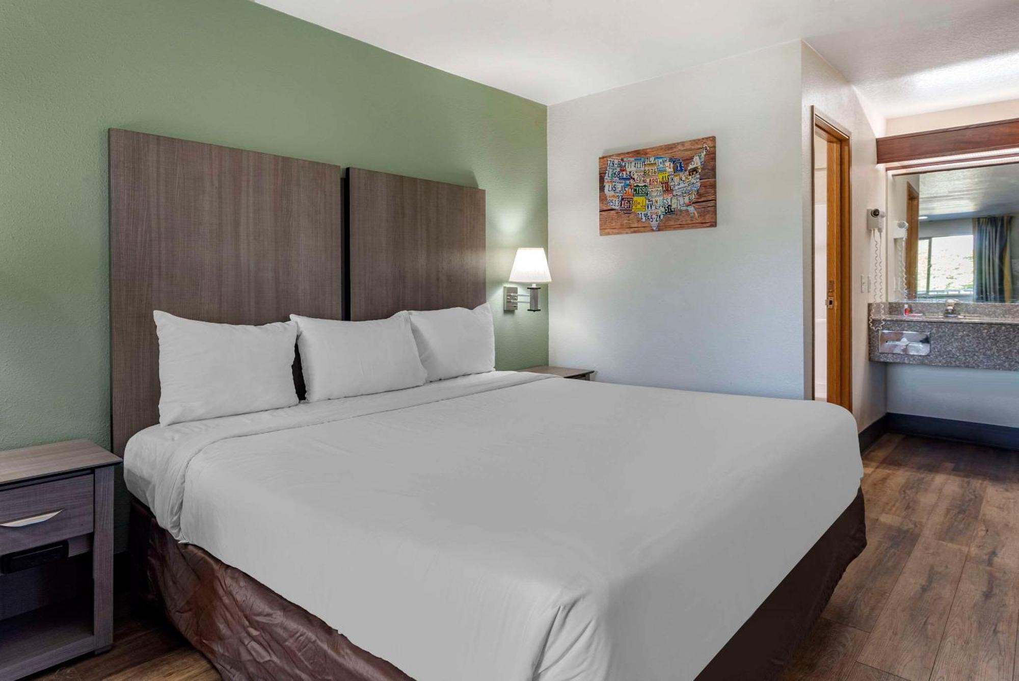 Econo Lodge Portland Airport Kültér fotó