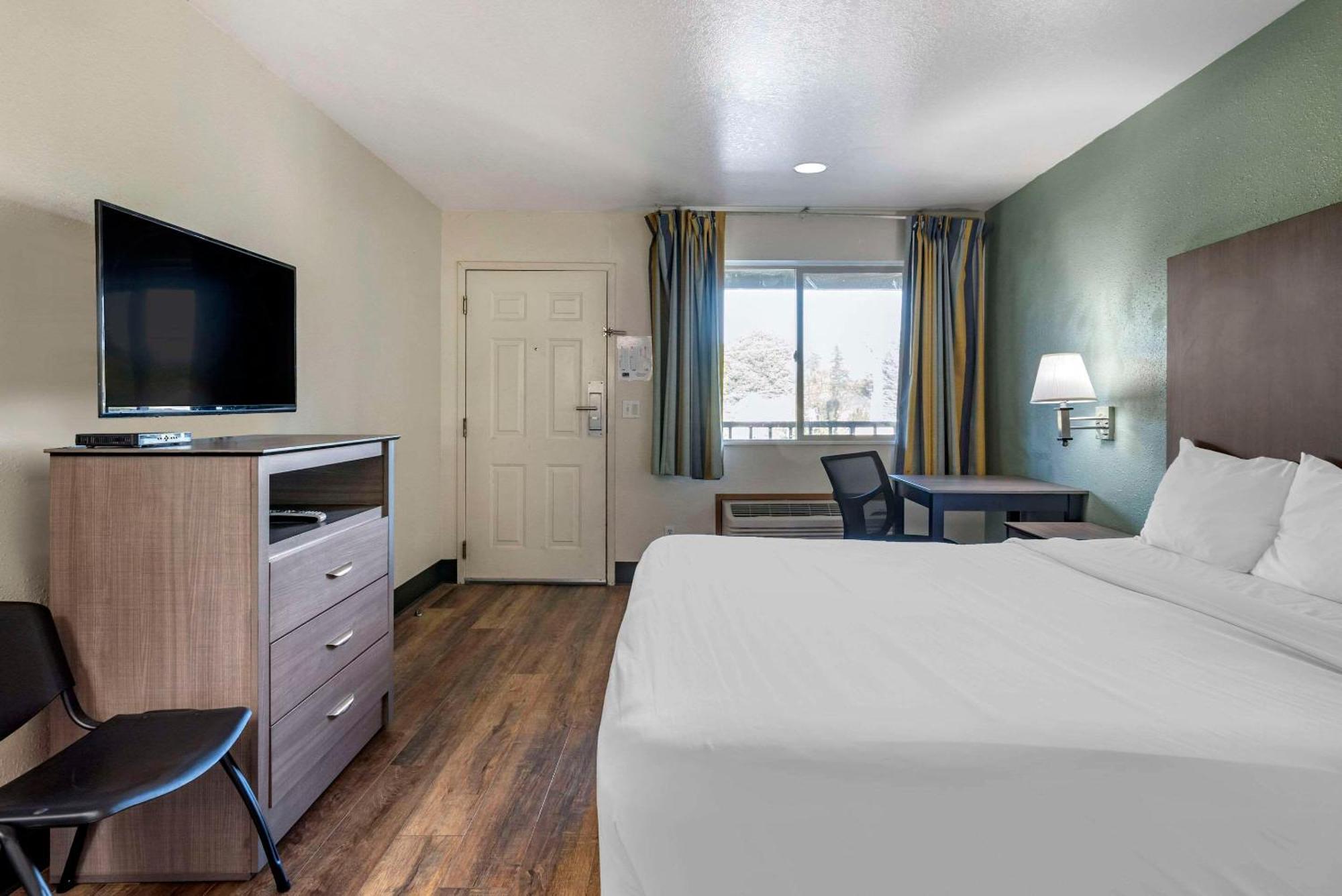 Econo Lodge Portland Airport Kültér fotó