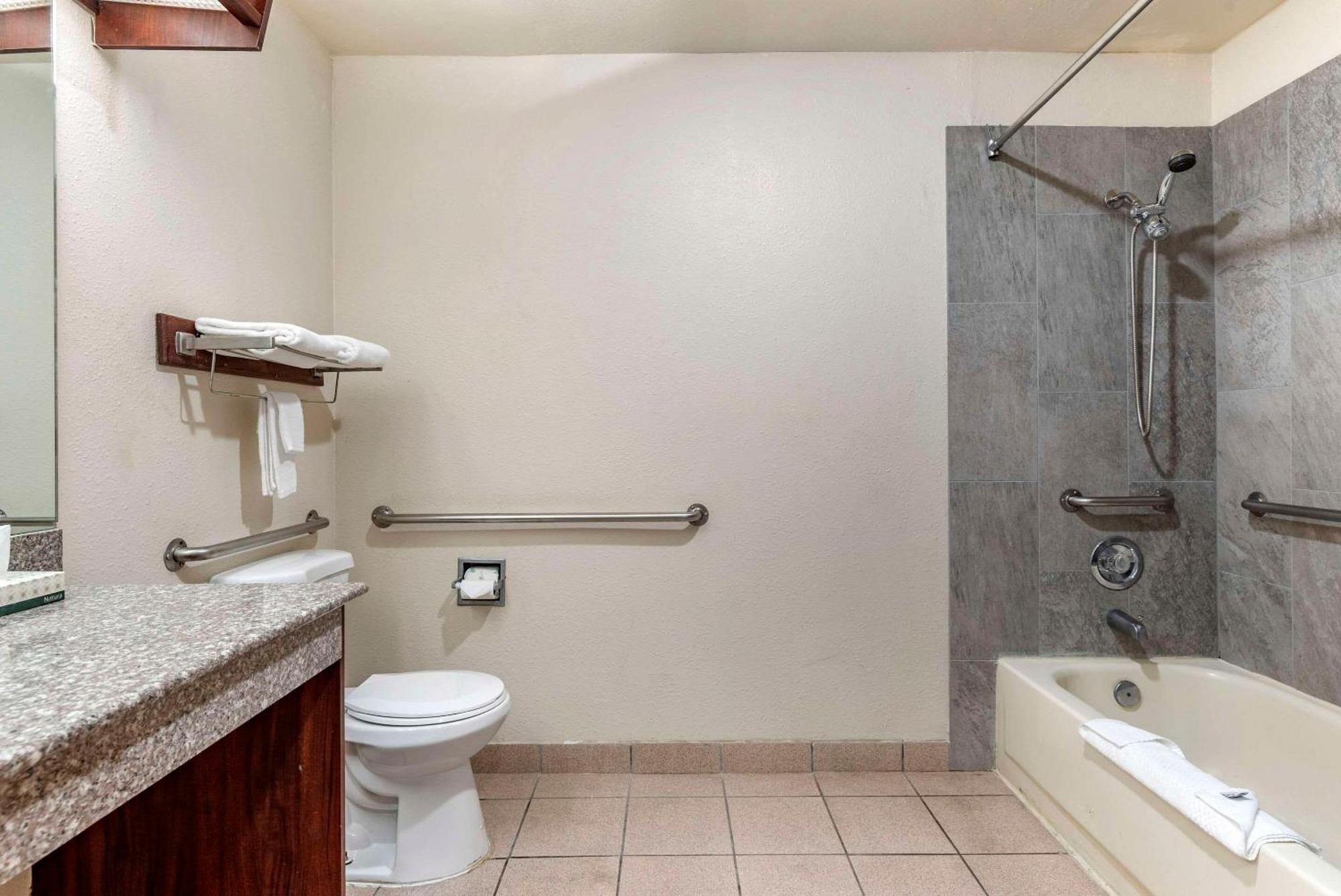 Econo Lodge Portland Airport Kültér fotó